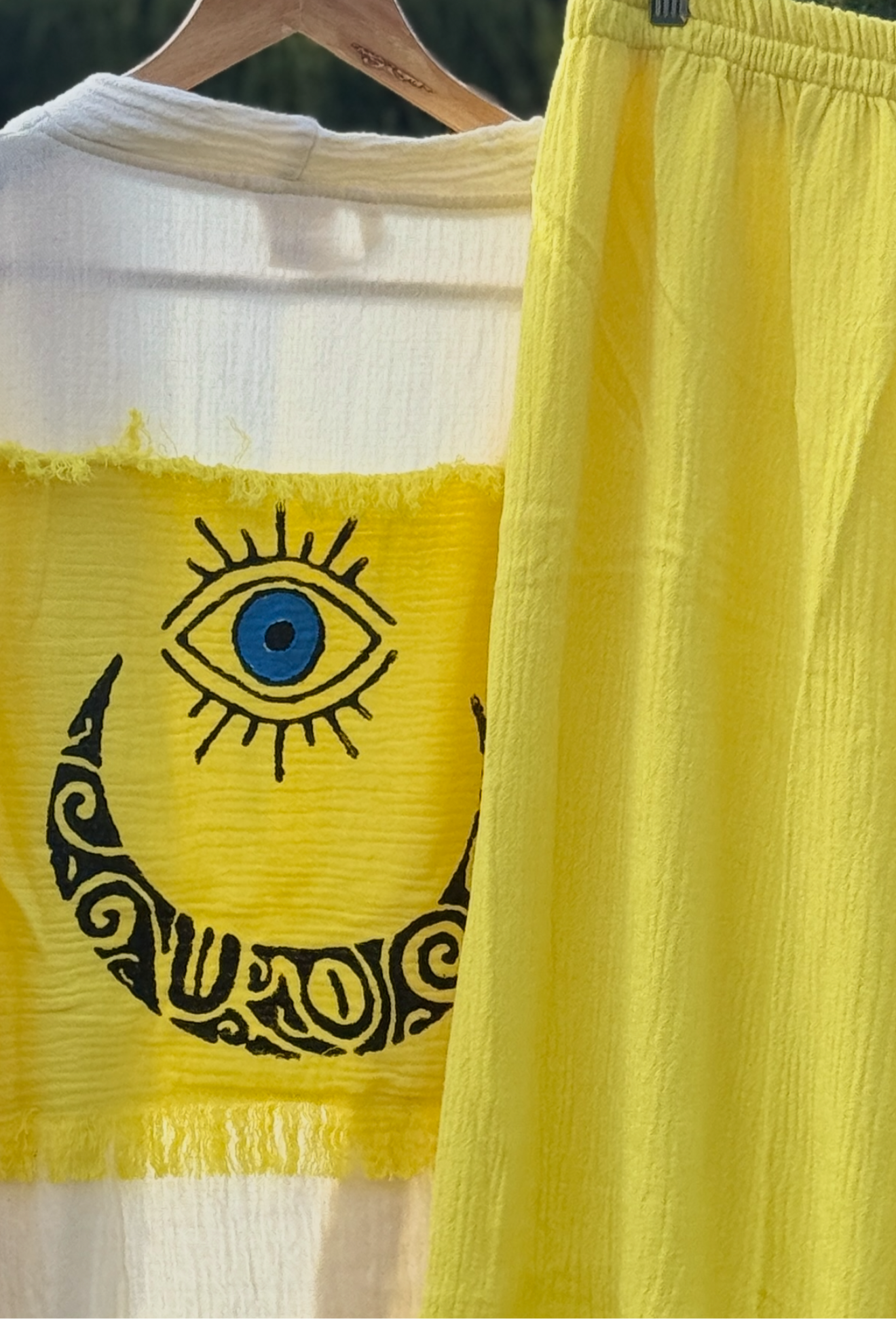 Bold Yellow Glow Set