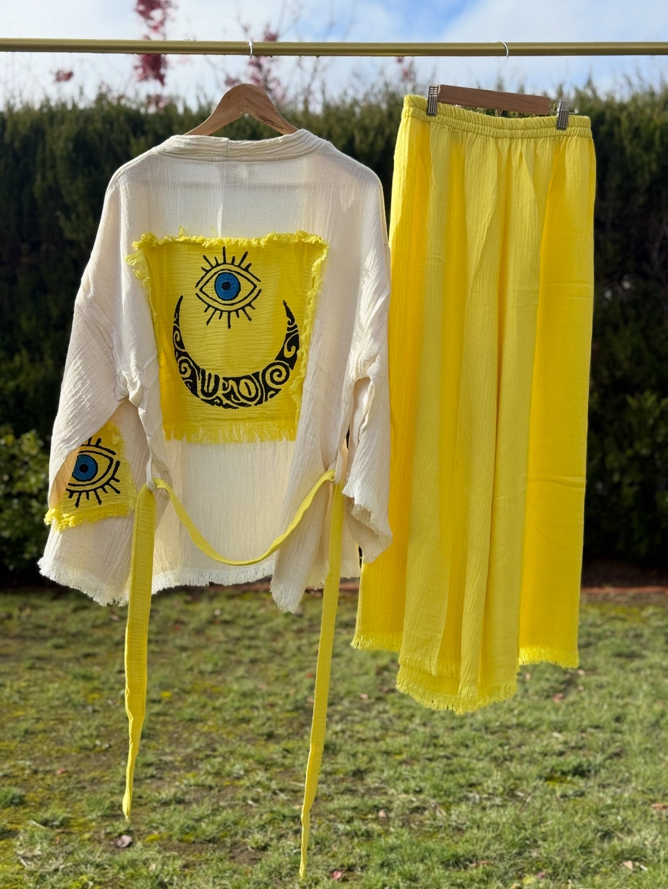 Bold Yellow Glow Set